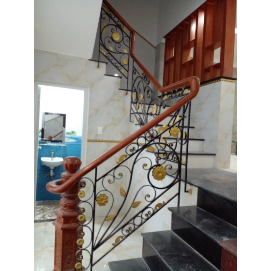 Cầu thang, lan can sắt hiện đại